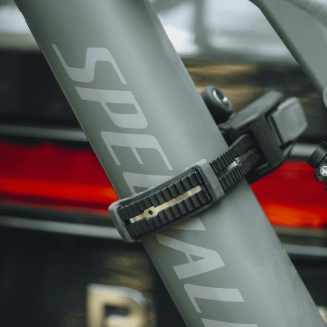 Składany bagażnik rowerowy na hak Thule Epos 978100 na 2 rowery - 12